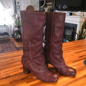 Poetic License "Toughen Up" Purple Boots 8.5